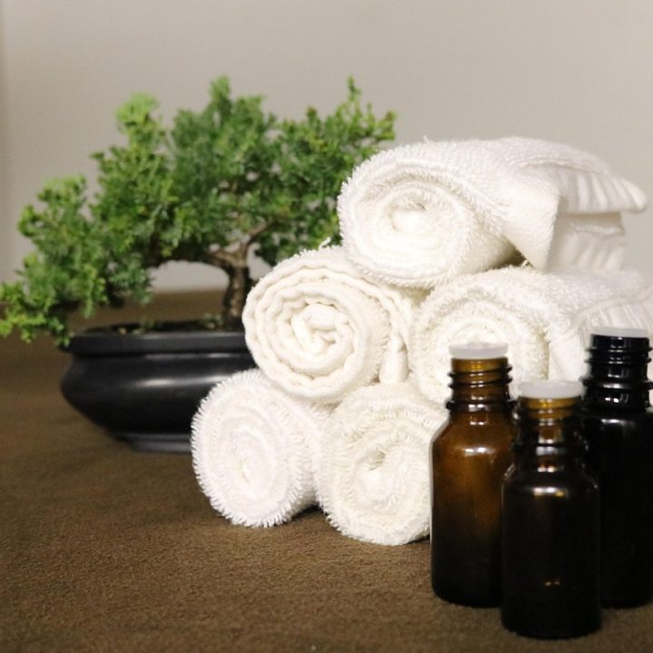 essential oils, spa, aromatherapy, wellness, massage, flower wallpaper, relaxation, therapy, oil, essential, natural, herbal, health, beautiful flowers, flowers, zen, flower background, brown health, nature, brown relax, brown wellness, brown therapy, brown massage, brown spa